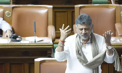 I stand by Siddaramaiah and he stands by me: Shivakumar