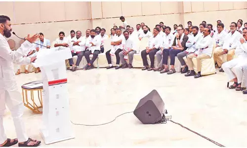 Pawan raps JSP leaders over silence on ghee issue