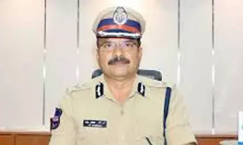 Cyberabad Commissioner launches e-office