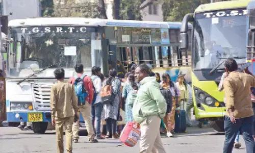 As TGSRTC bus travel turns dearer, passengers switch to other services As TGSRTC bus travel turns dearer, passengers switch to other services