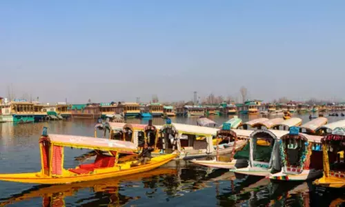 Weather improves in J&K; snowfall in upper reaches likely