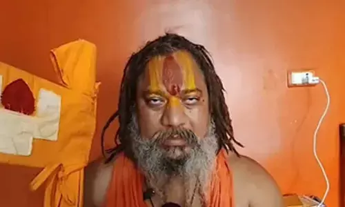 Anger grows over remarks against CM Yogi; Paramhans Acharya seeks apology from Swami Avimukteshwaranand