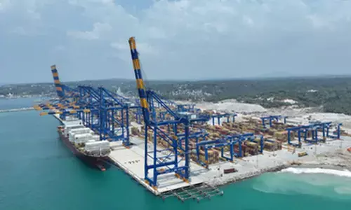Adani Ports’ Q3 profit rises 21 pc to Rs 3,043 crore, revenue jumps 22 pc Adani Ports’ Q3 profit rises 21 pc to Rs 3,043 crore, revenue jumps 22 pc