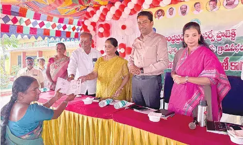 Pattadar passbooks distributed to landowners Pattadar passbooks distributed to landowners