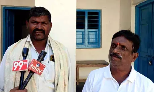 Devanakonda secretariat faces corruption charges by villagers