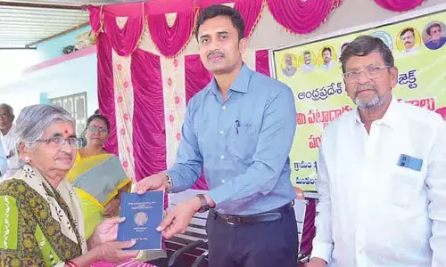 Govt committed to protect farmers’ land rights: Collector Govt committed to protect farmers’ land rights: Collector