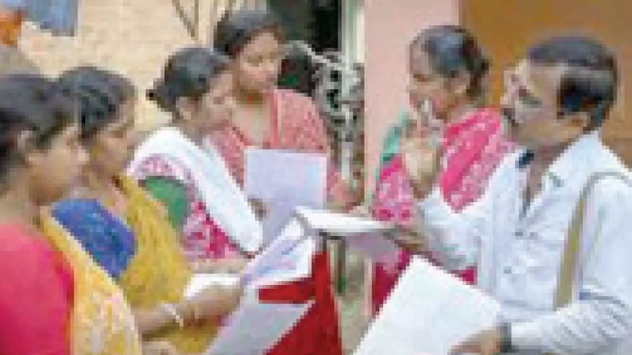 Lucknow, Ghaziabad top in delisted voters; Bundelkhand districts least hit Lucknow, Ghaziabad top in delisted voters; Bundelkhand districts least hit