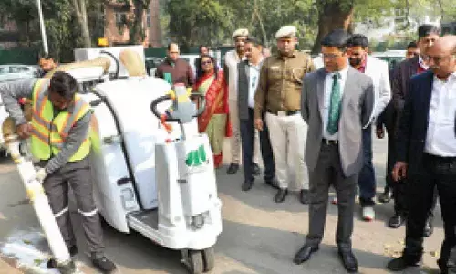 NDMC declares Kaka Nagar first fully mechanised, dust-free colony