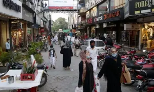 Pakistan: Survey data reveals trust deficit between people, govt institutions