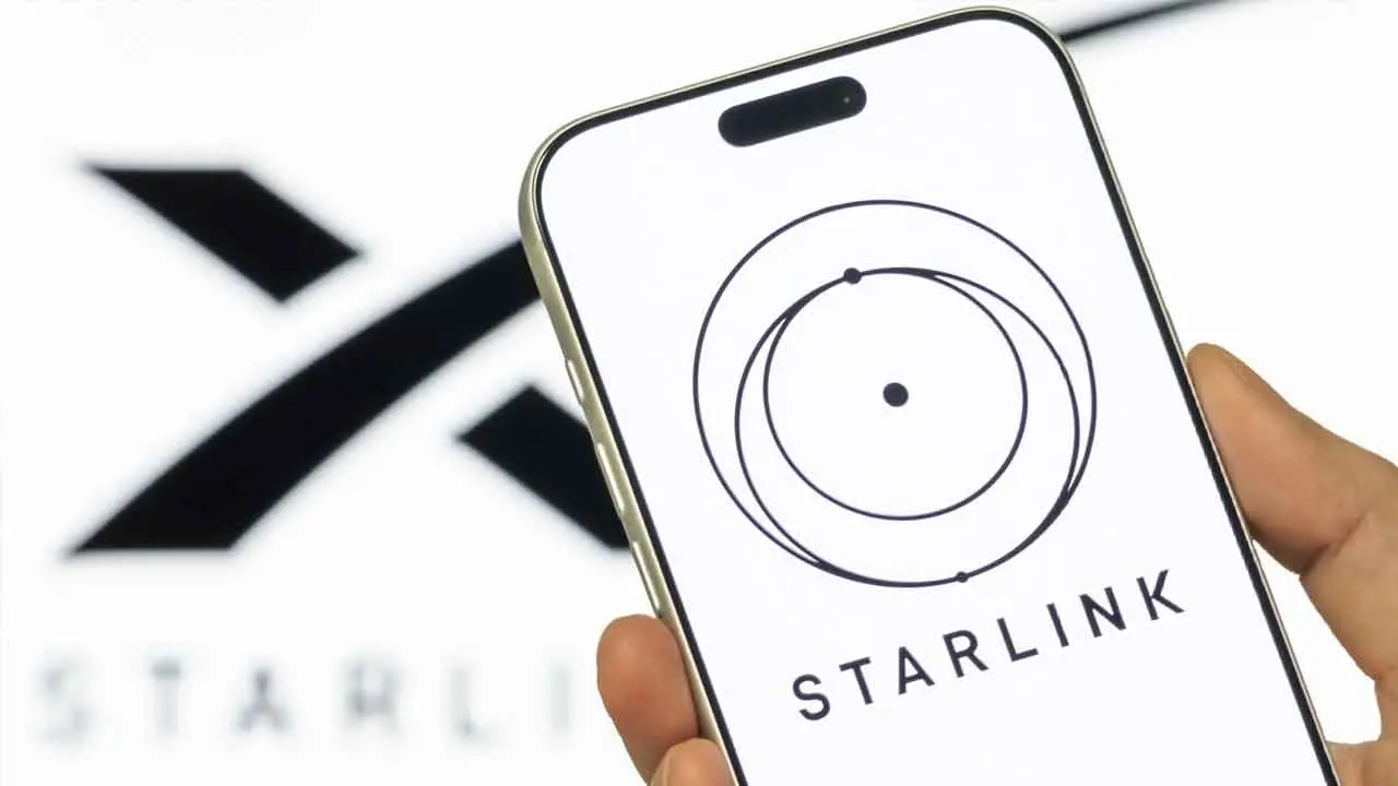 Elon Musk Dismisses Starlink Phone Rumours, Says SpaceX ‘Not Developing a Phone’