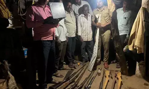 Illegal country-gun manufacturing racket busted in Shivamogga; carpenter arrested Illegal country-gun manufacturing racket busted in Shivamogga; carpenter arrested