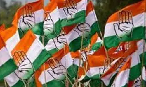 Senior leaders lead campaign for Cong