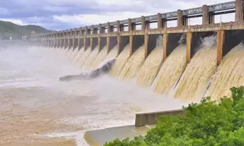 Reopen Mettur dam to protect standing paddy crops: EPS to Stalin govt