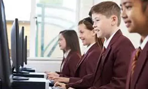 10 essential digital literacy skills for students in 2026