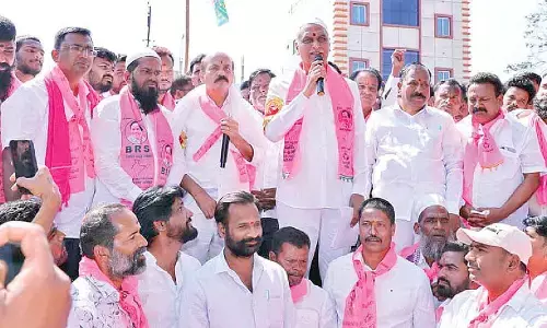 Harish launches broadside against Revanth for indulging in gutter talk