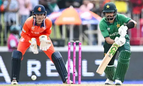 Theres a weight of expectation; hes lost his power: Shastri, Ponting offer insight amid Babar inconsistent form