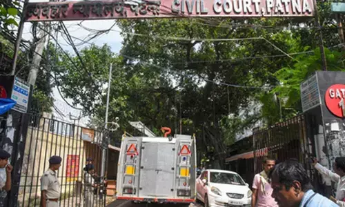 Bomb threats in two Patna courts, probe on