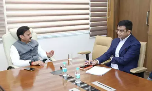 Deputy CM Shukla pulls up officials over delay in Gurh water project in MP