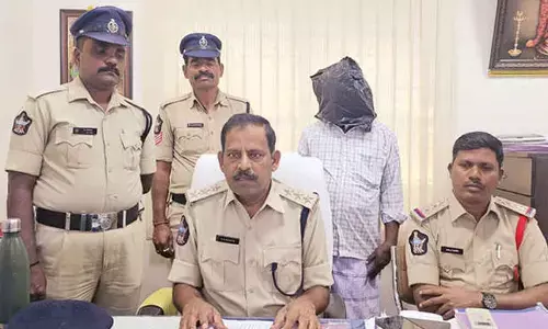 Puthalapattu police nab notorious ganja peddler