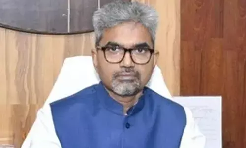 SCR GM reviews safety protocols across zone