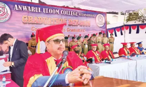 Students urged to use college years productively