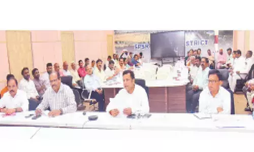 Officials told to work with commitment