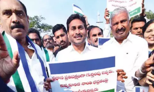 YSRCP disrupts Guv speech, walks out for third time in Assembly
