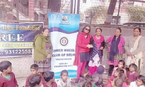 CM disburses education aid to 15,700 workers kids