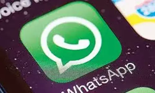 Russia bans WhatsApp for defying laws