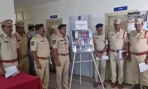 Three-member auto theft gang nabbed in Afzalgunj