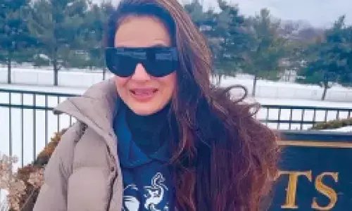 Ameesha Patel relives ‘uni days’ on first alma mater visit after graduation