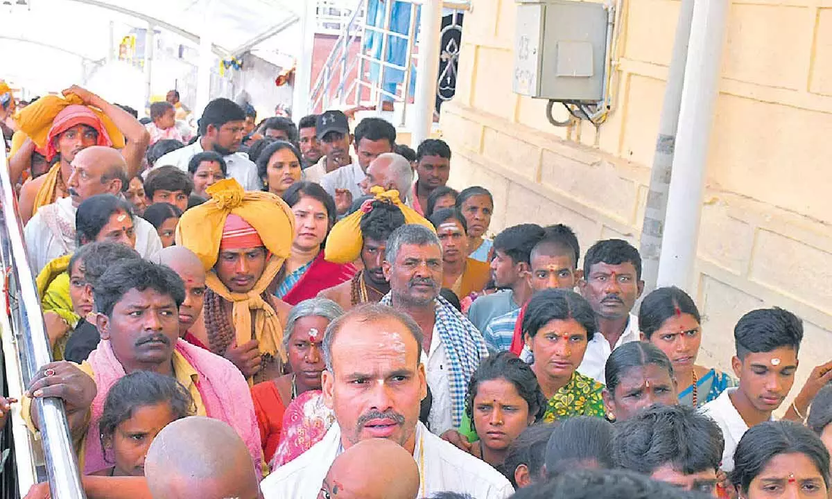 Pushpapallaki seva highlight of sixth day of Brahmotsavams Pushpapallaki seva highlight of sixth day of Brahmotsavams