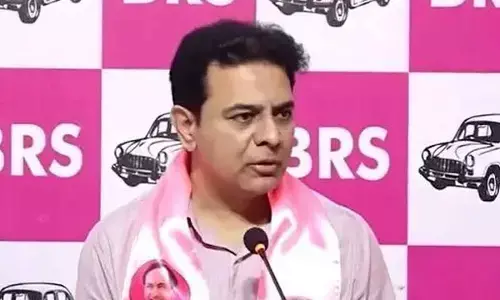 KTR offers unconditional support to CPI in Kothagudem KTR offers unconditional support to CPI in Kothagudem