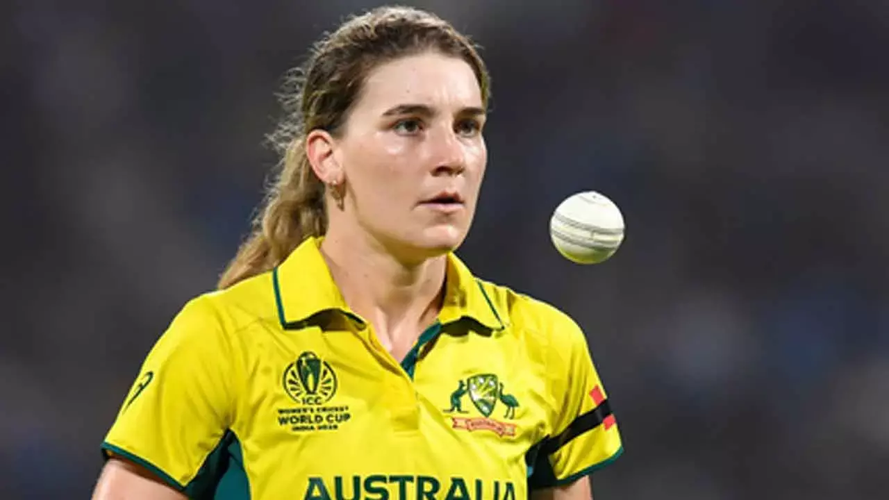 Annabel Sutherland wins second consecutive Belinda Clarke award Annabel Sutherland wins second consecutive Belinda Clarke award