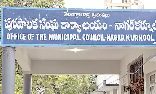 Pressure mounts on Cong over Chairmans selection