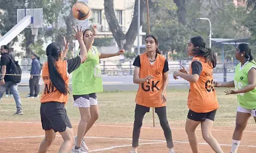 Host KRU scores two wins in inter-varsity netball tourney Host KRU scores two wins in inter-varsity netball tourney