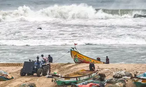 Bangladeshi trawler seized in Bay of Bengal, 28 fishermen arrested