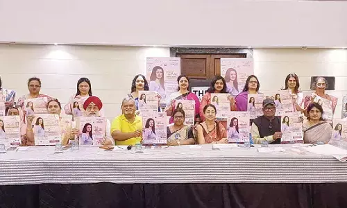 ‘Pink Sakhi Saree Walk’ to build awareness on cancer prevention