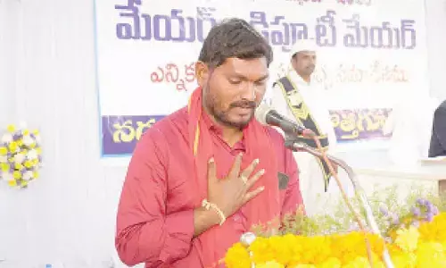 Kothagudem Municipal Corporation:  CPI’s Ganesh elected Mayor