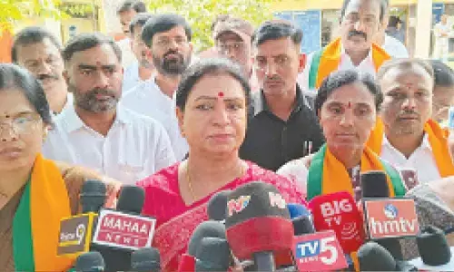 Aruna welcomes BJP’s victory for Narayanpet Municipal Chair
