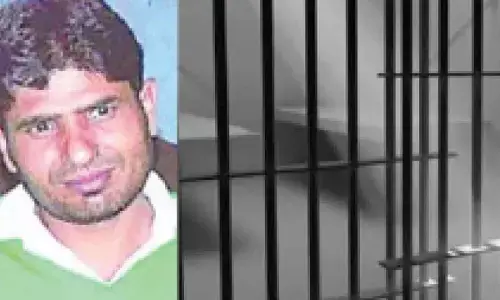 Pak spy serves 17 yrs in UP jail, deported