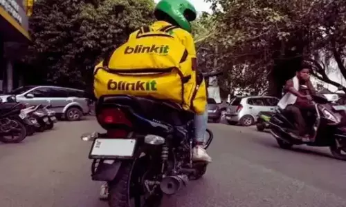 Blinkit Booked For Selling Prohibited Knives As Delhi Police Tighten Checks On Online Weapon Sales Blinkit Booked For Selling Prohibited Knives As Delhi Police Tighten Checks On Online Weapon Sales