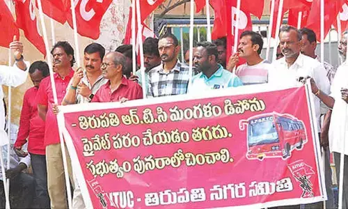 AITUC protests alleged plan to privatise key APSRTC depots