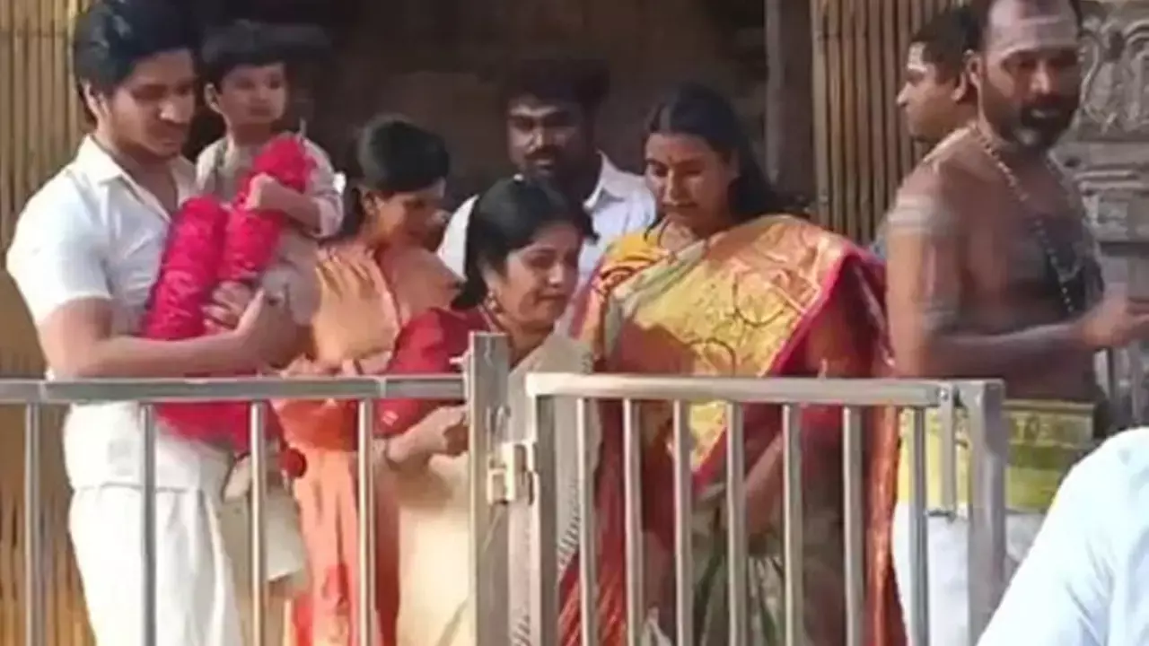 Nikhil Siddhartha offers prayers with family at world famous Murugan temple in Palani Nikhil Siddhartha offers prayers with family at world famous Murugan temple in Palani