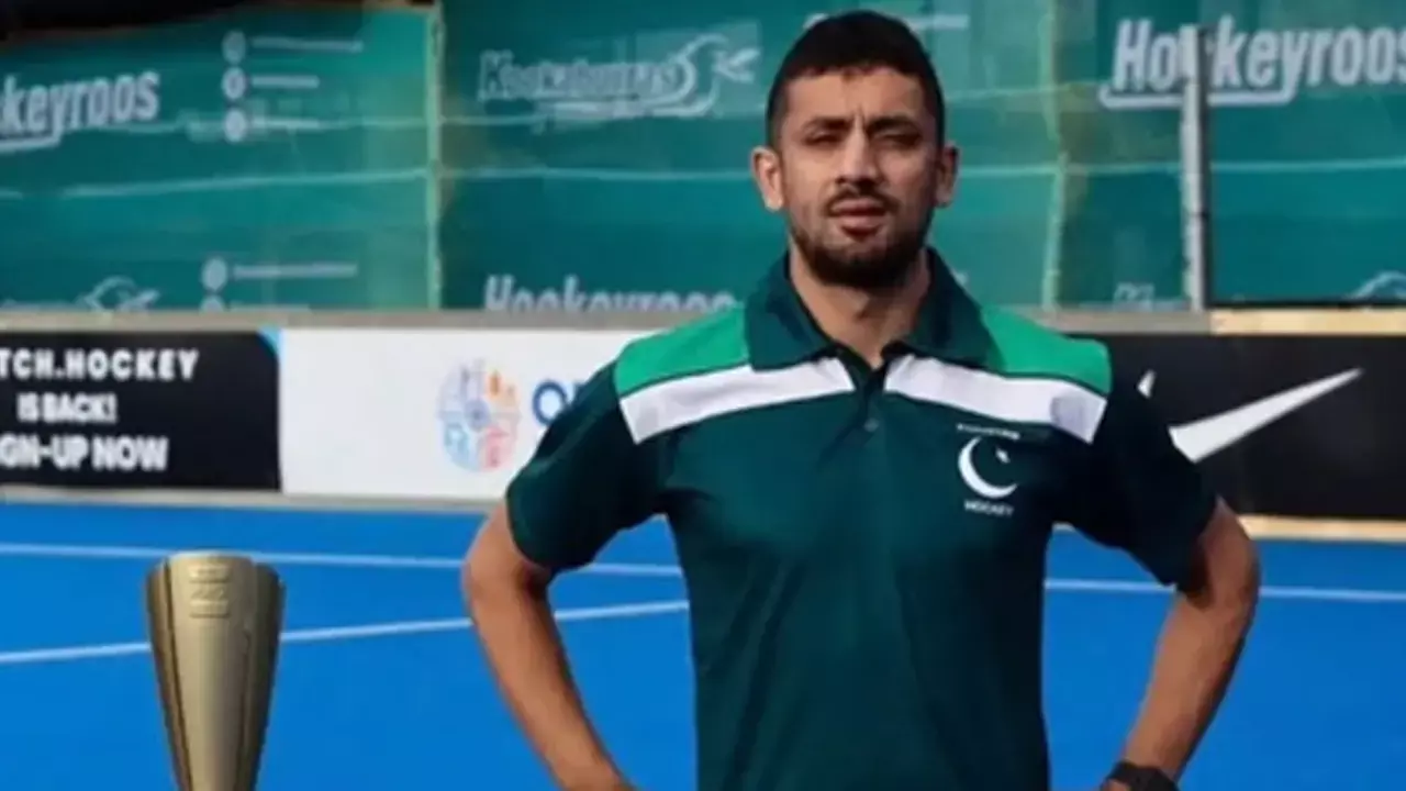 Interim PHF chief lifts 2-year ban on hockey captain Butt amid Pro League controversy Interim PHF chief lifts 2-year ban on hockey captain Butt amid Pro League controversy