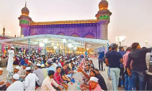City glows as first Roza ushers in holy month of Ramzan