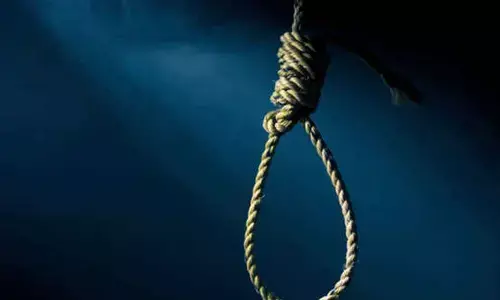 Man hangs self after killing transgender in UP’s Ballia