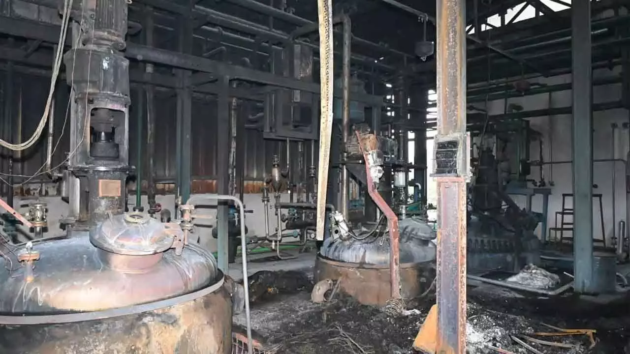 Chemist killed in pharma unit fire Chemist killed in pharma unit fire