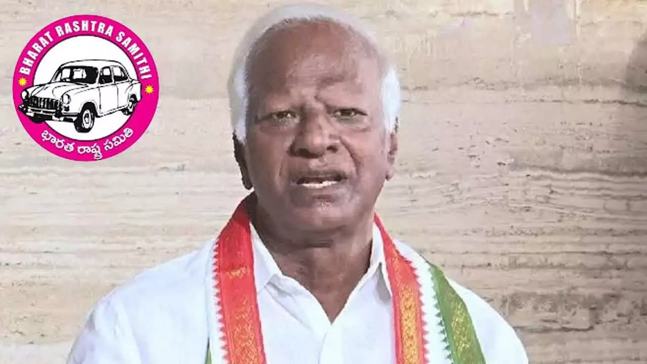 BRS leaders slam Kadiyam, demands resignation BRS leaders slam Kadiyam, demands resignation