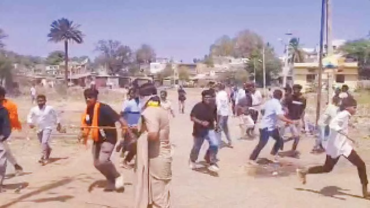 Stone pelting during Shivaji Jayanti procession sparks tension Stone pelting during Shivaji Jayanti procession sparks tension